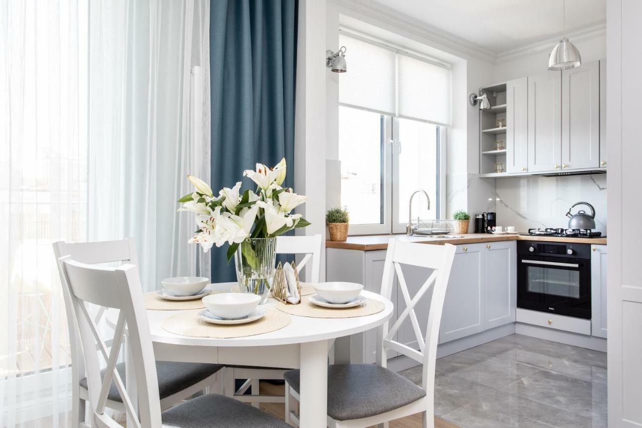 Praia Apartments - Srodmiescie Gdynia Swietojanska 2 Sypialnie Exteriör bild